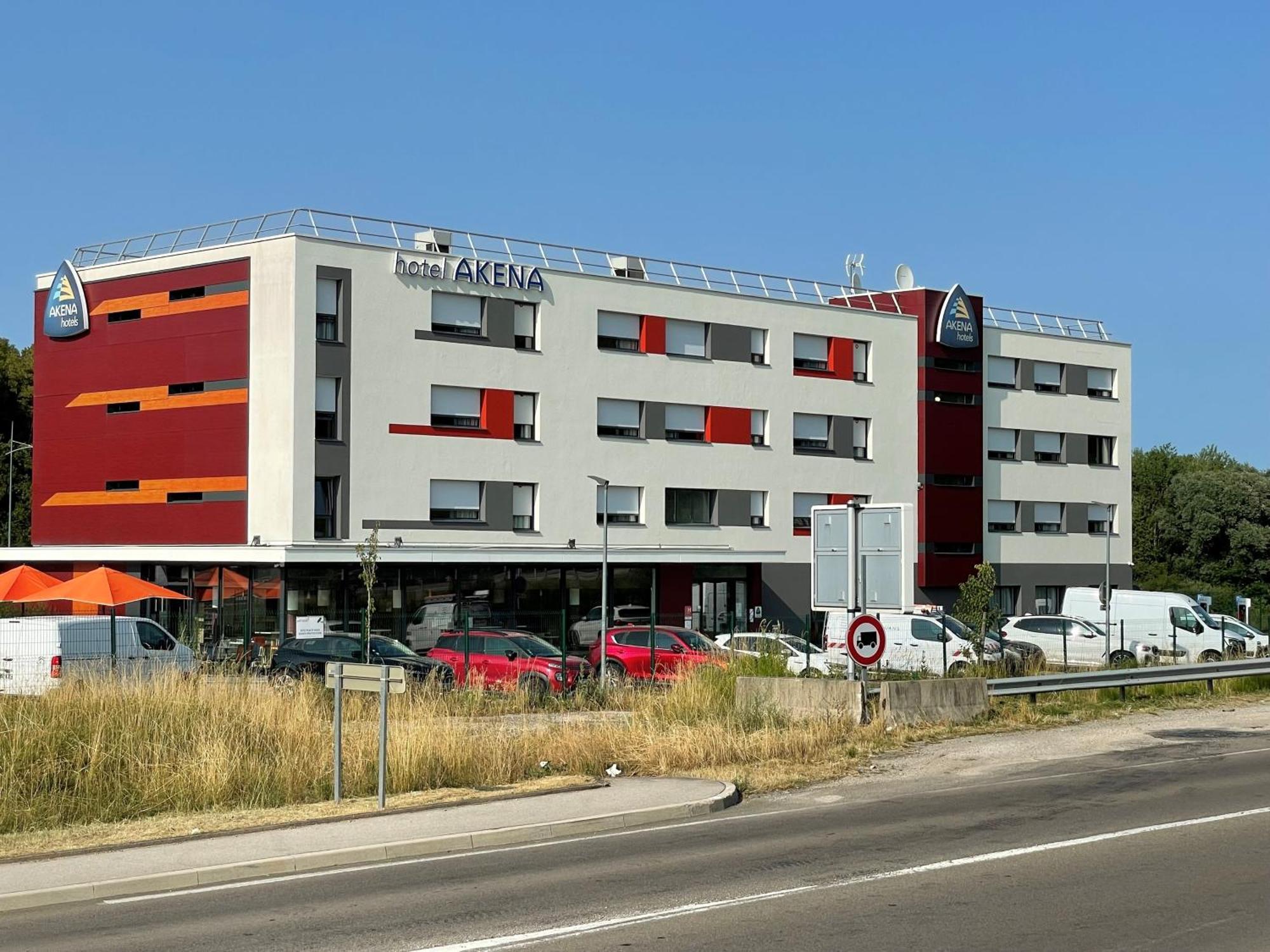 Hôtel AKENA Besançon Extérieur photo