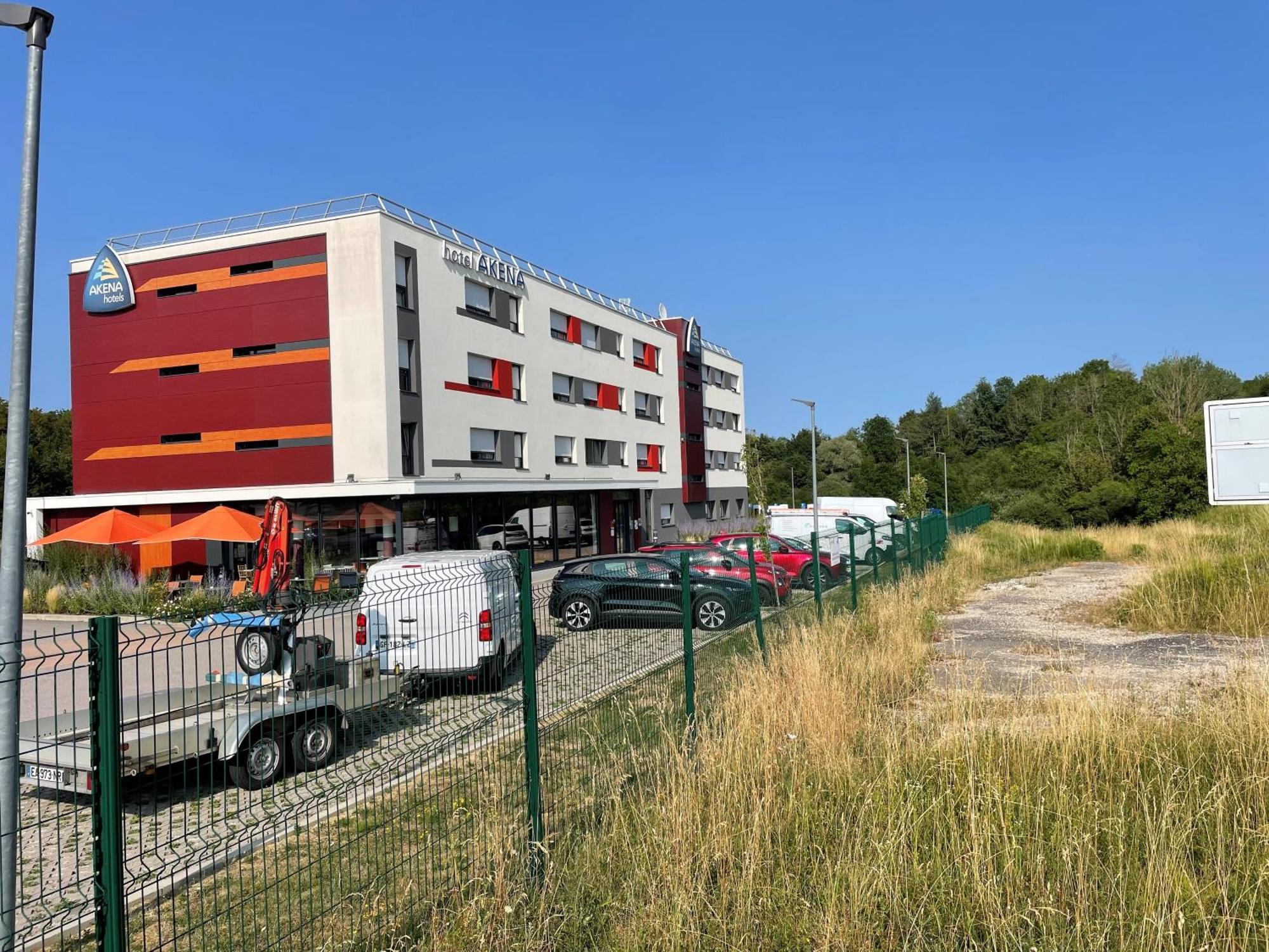 Hôtel AKENA Besançon Extérieur photo